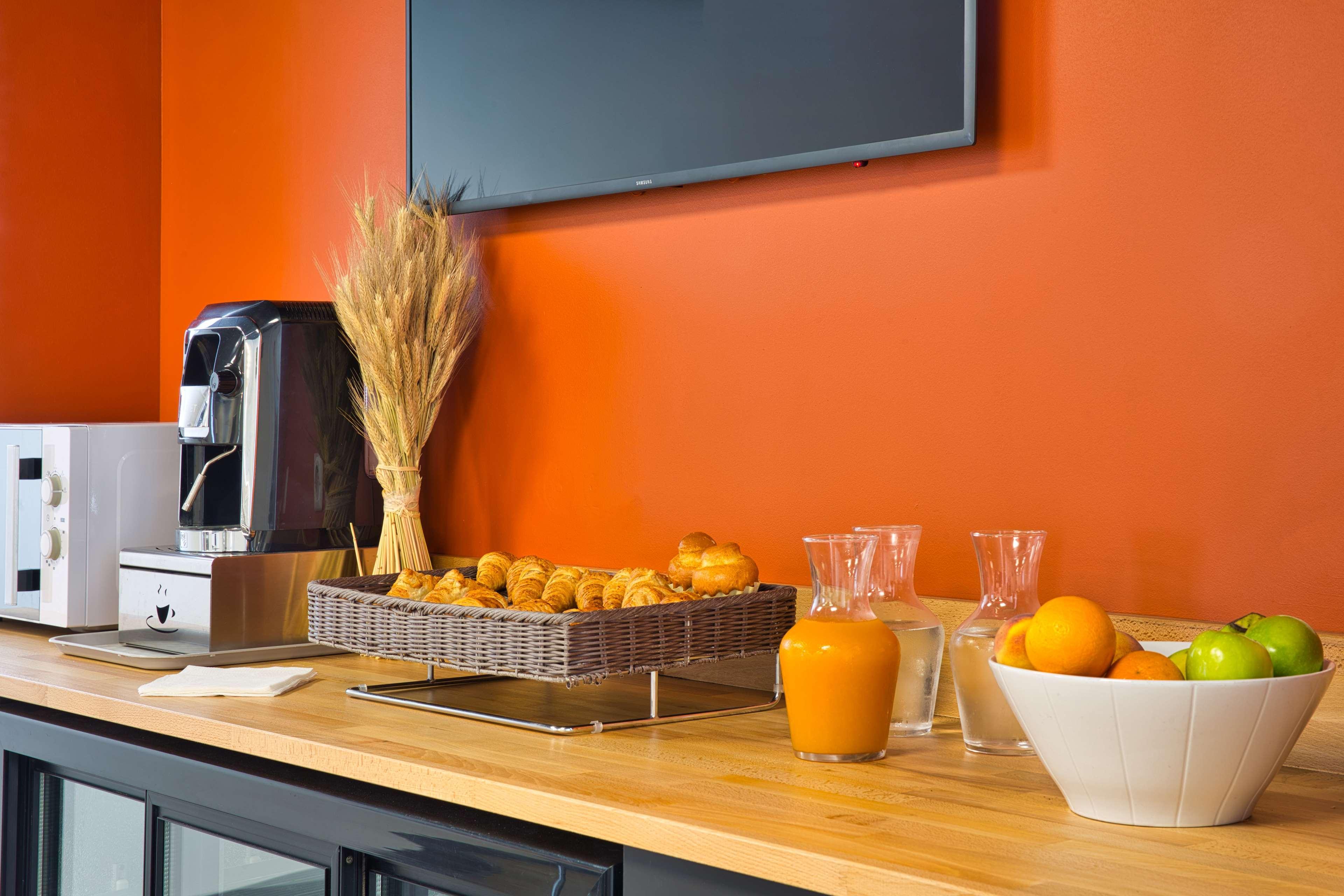 Best Western Hotelio Montpellier Sud Екстер'єр фото